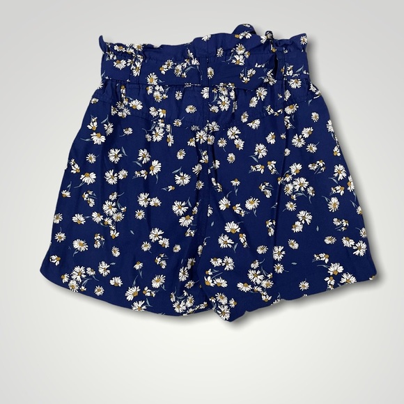 Blue Floral Shorts - Picture 5 of 15